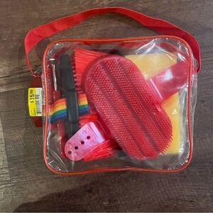 Showman Horse Grooming Kit